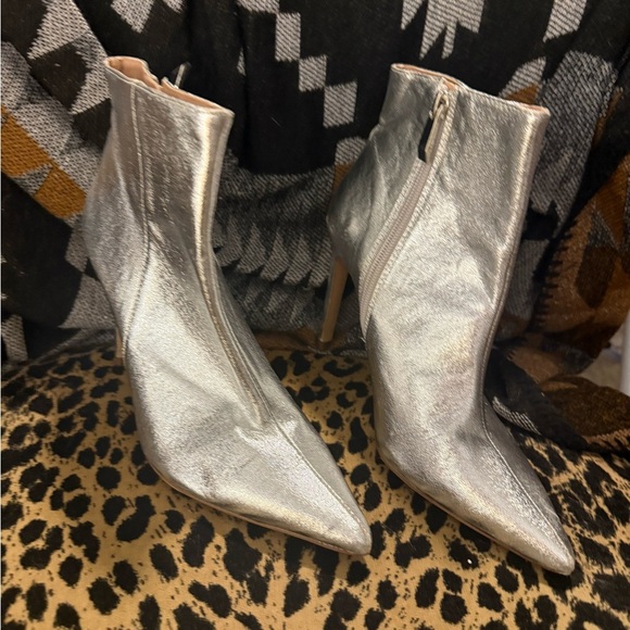 Zara Silver Heeled Boots with Pointed Toe - Picture 10 of 10